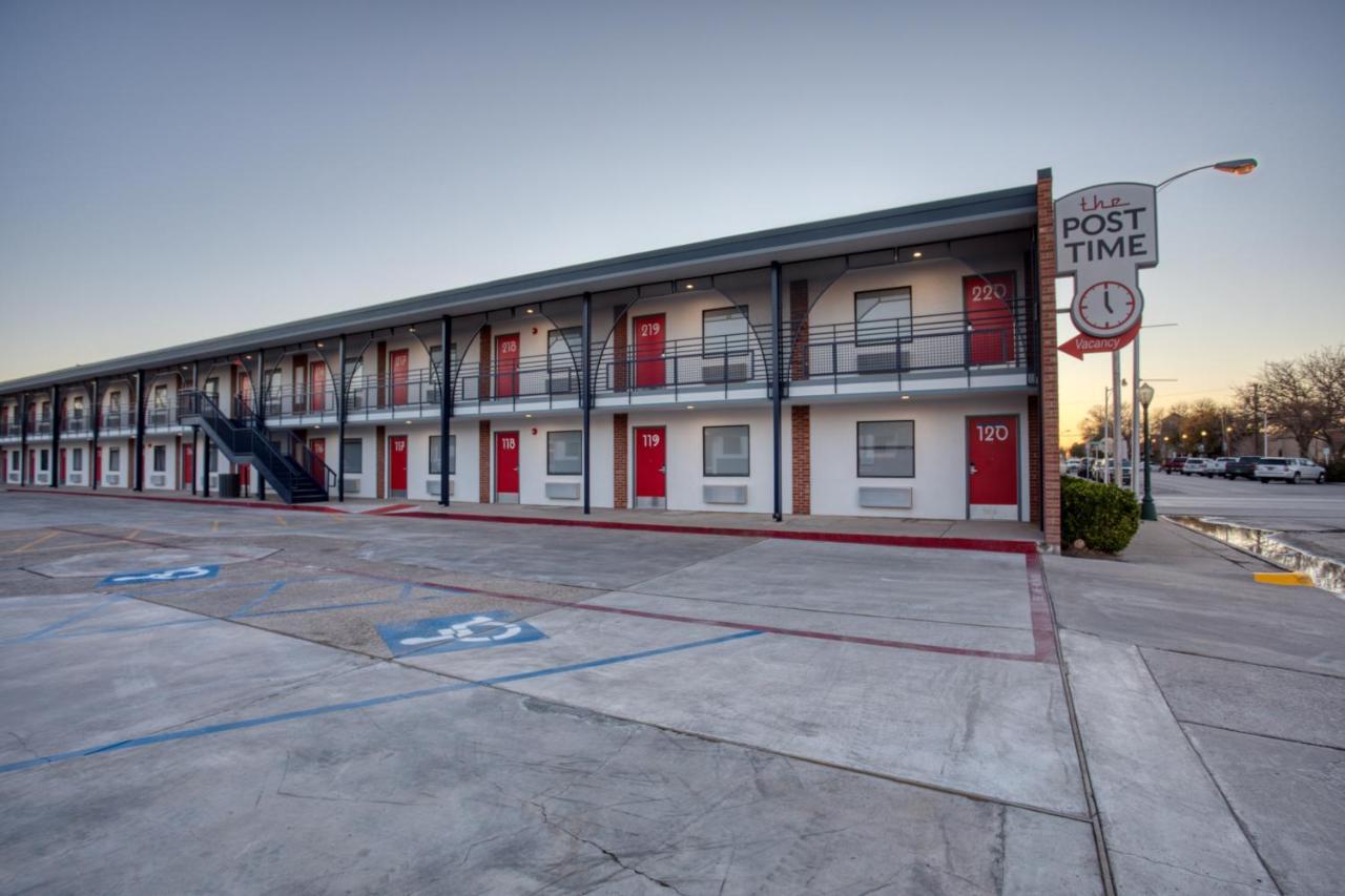 Post Time Inn Carlsbad Exterior photo