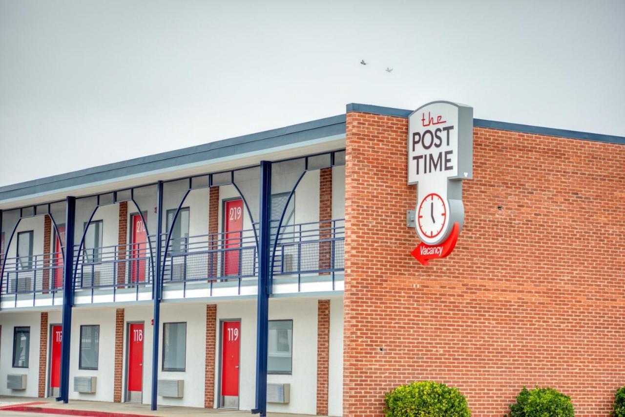 Post Time Inn Carlsbad Exterior photo